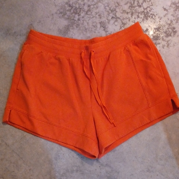 + DSG Orange Athletic Shorts Lightweight Minimalist Design - Picture 1 of 4